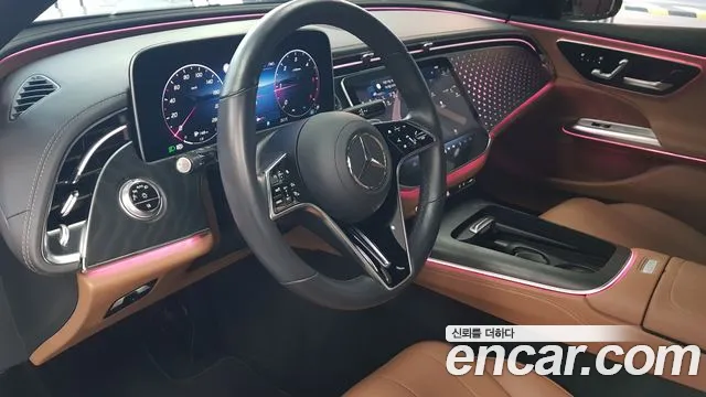 Mercedes-Benz E-Class W214 — Фото автомобиля 18