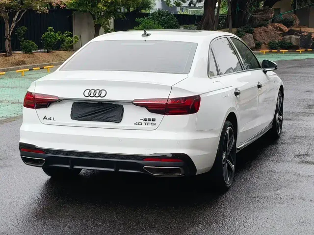 Audi A4L — Фото автомобиля 14