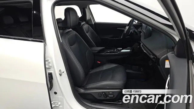 Kia EV6 — Фото автомобиля 24