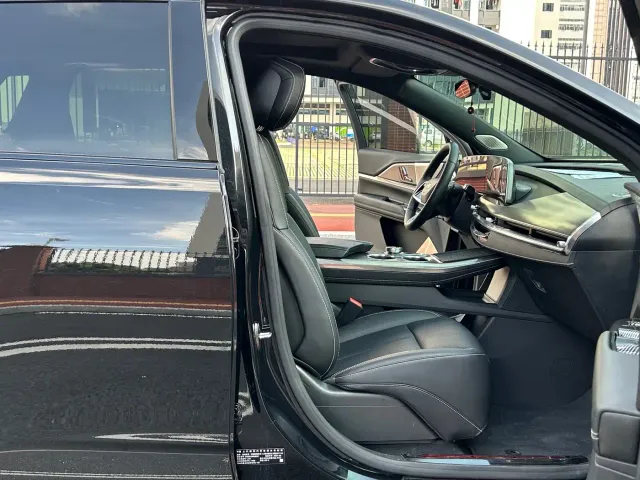 Cadillac XT5 — Фото автомобиля 19
