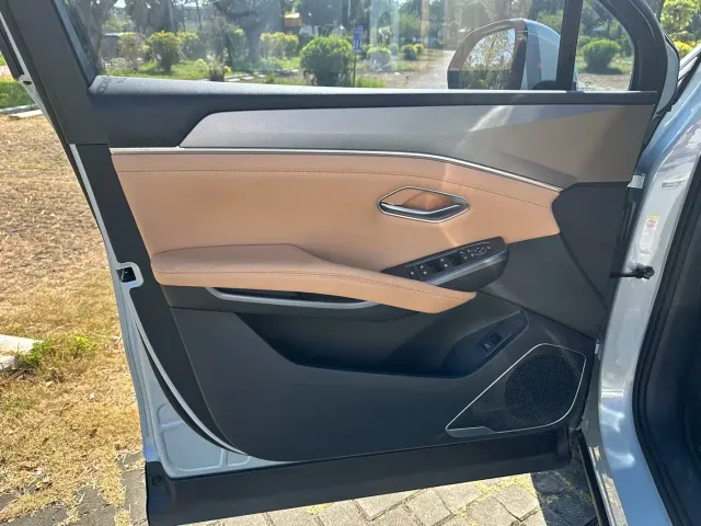 BYD Song L DM-i — Фото автомобиля 13