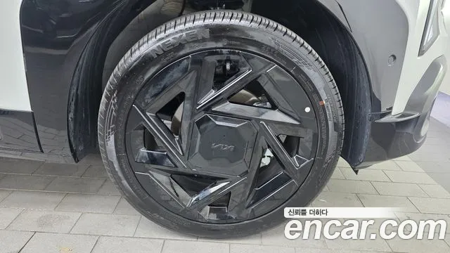 Kia Seltos 2nd Gen — Фото автомобиля 6