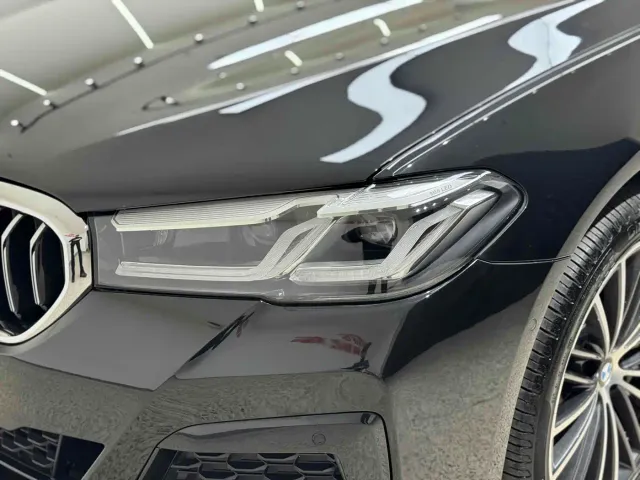 BMW 5 Series — Фото автомобиля 7