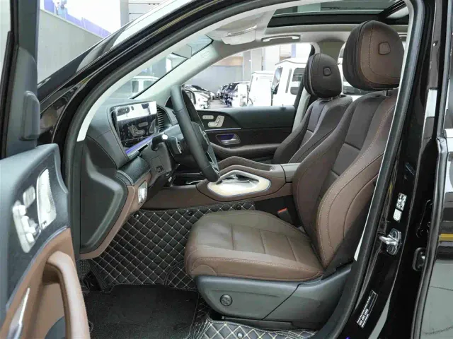 Mercedes-Benz GLE-Class — Фото автомобиля 11