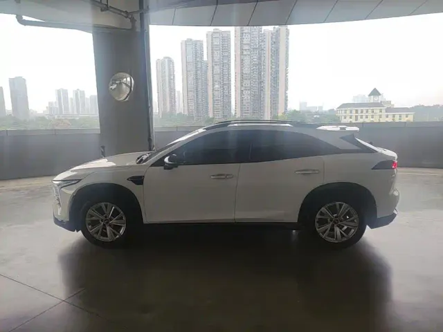 Besturn Bestune B70S 2023 1.5T All-round Guardian — Фото автомобиля 4