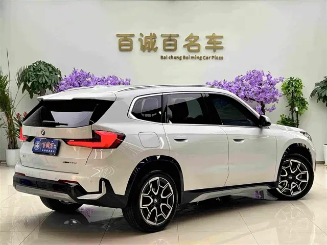 BMW X1 — Фото автомобиля 6