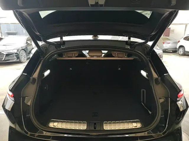 Nio ET5 Touring — Фото автомобиля 18