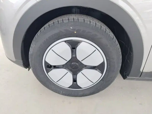 Geely Starry Wish — Фото автомобиля 22