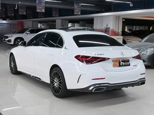 Mercedes-Benz C-Class — Фото автомобиля 16