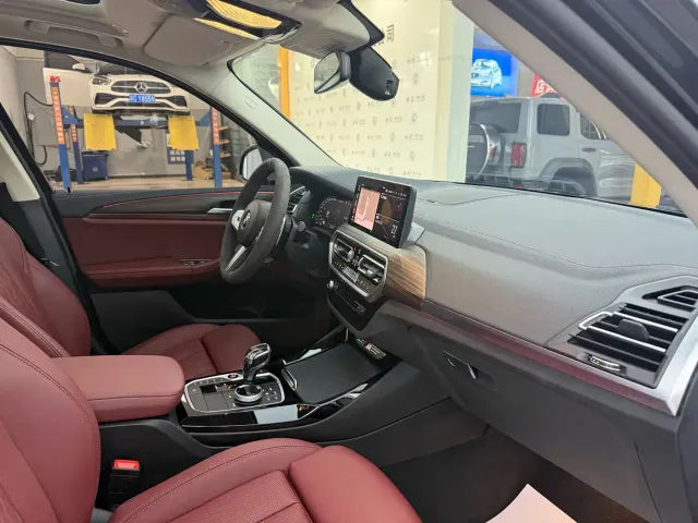 BMW X3 — Фото автомобиля 18