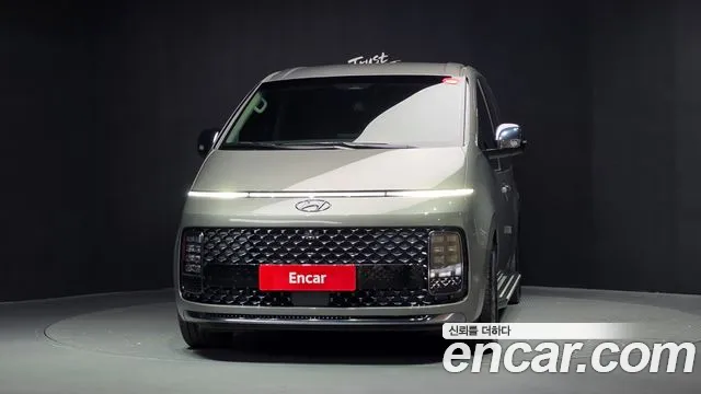 Hyundai Staria — Фото автомобиля 3