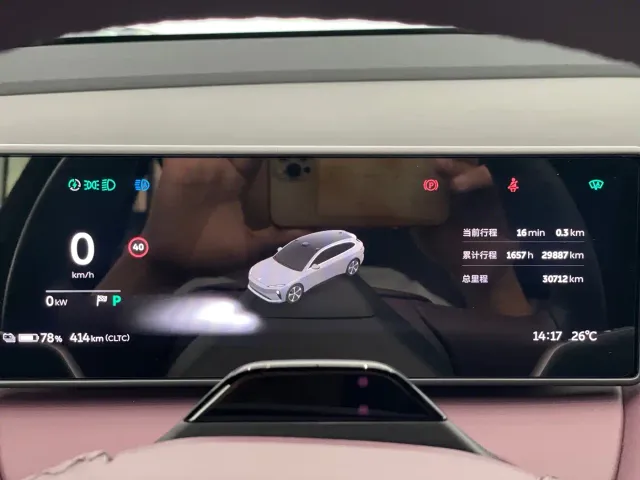Nio ET5 Touring — Фото автомобиля 15