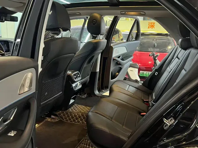Mercedes-Benz GLE-Class — Фото автомобиля 8