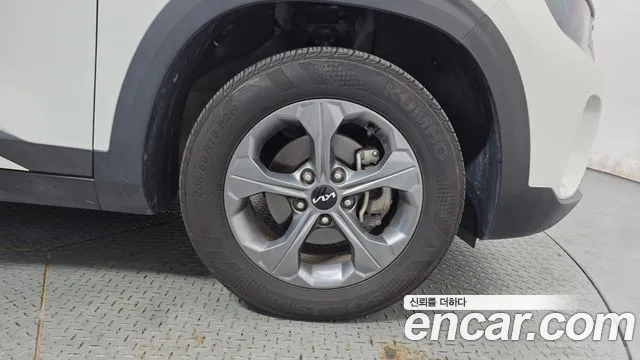 Kia Seltos Новый Seltos Бензин 2.0 2WD — Фото автомобиля 21
