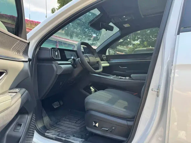 BYD Song Pro — Фото автомобиля 8