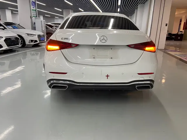 Mercedes-Benz C-Class — Фото автомобиля 13
