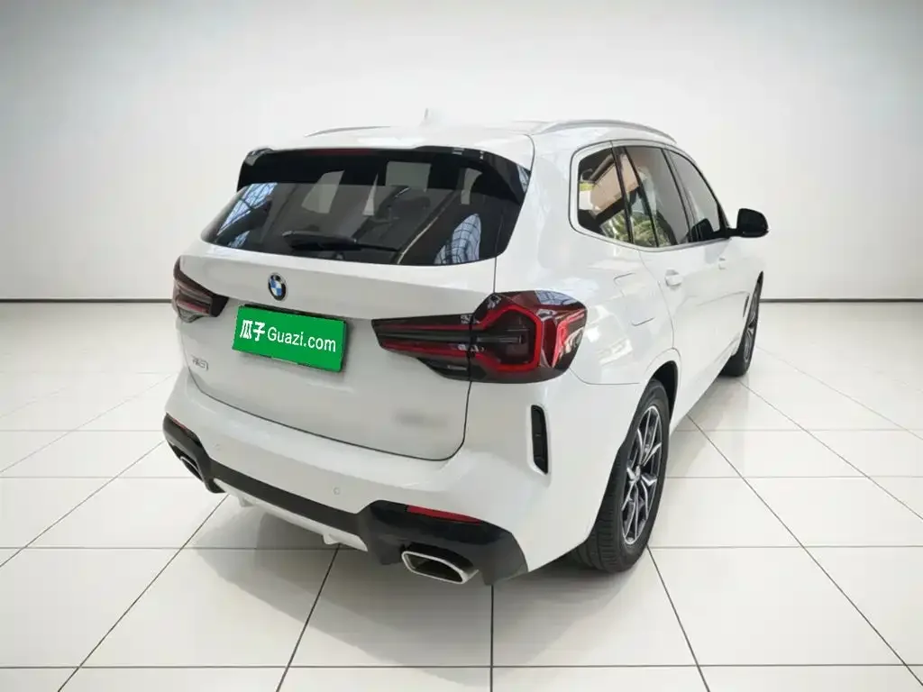 BMW BMW X3 2022 xDrive25i M Sport Package — Фото автомобиля 4