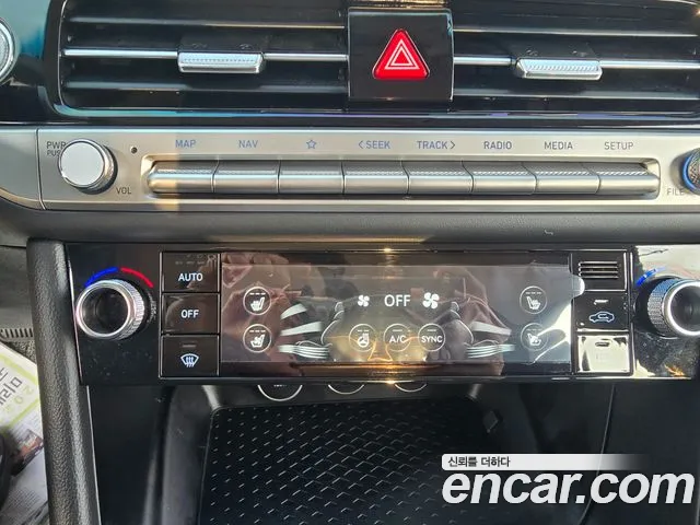 Genesis G70 Новый G70 Бензин 2.5T 4WD — Фото автомобиля 20