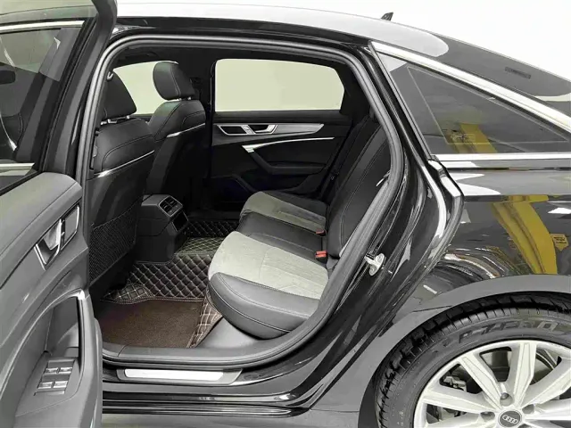 Audi A6L — Фото автомобиля 7