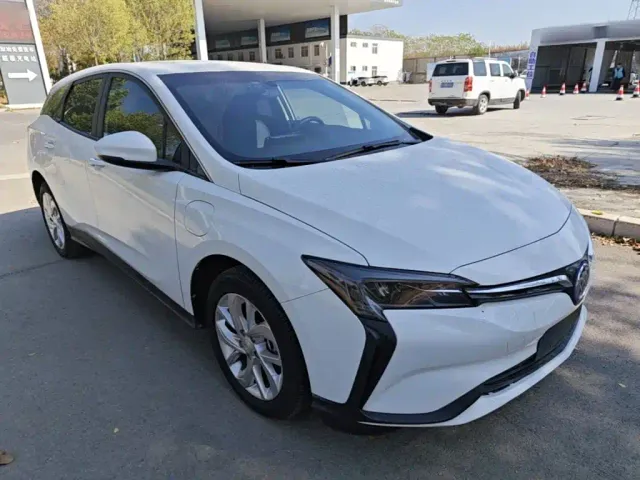 Buick Velite 6 — Фото автомобиля 3