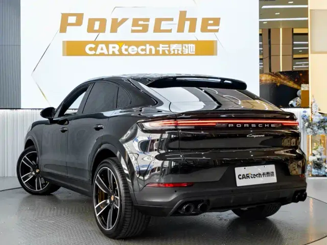 Porsche Cayenne — Фото автомобиля 6