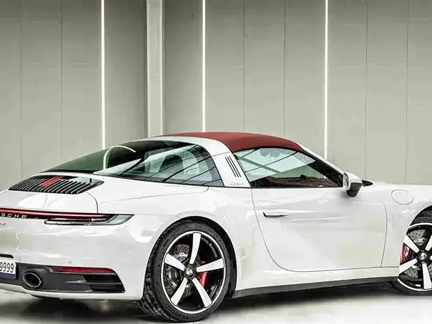 Porsche 911 — Фото автомобиля 5