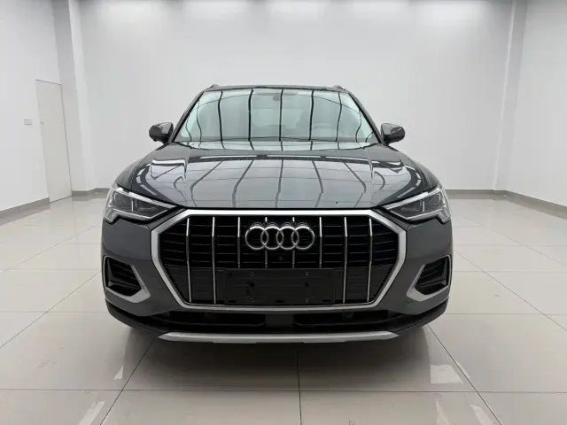 Audi Q3 — Фото автомобиля 2