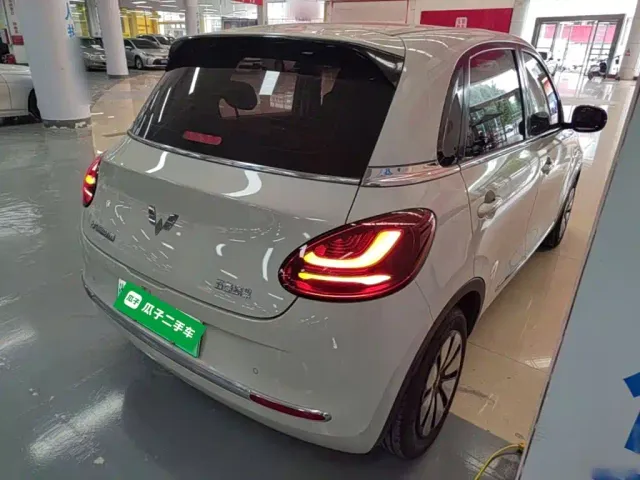 Wuling Bingo — Фото автомобиля 6