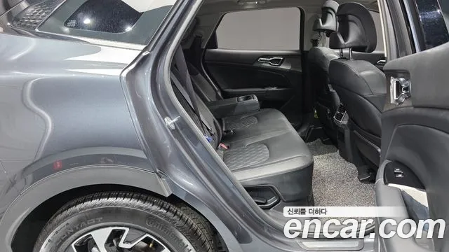 Kia Sportage — Фото автомобиля 12