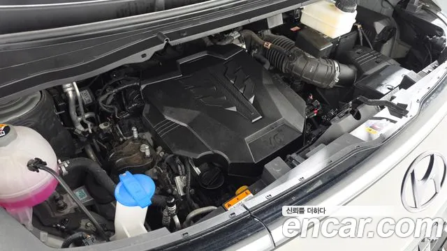 Hyundai Staria Staria L3.5 Lounge 9 мест — Фото автомобиля 6