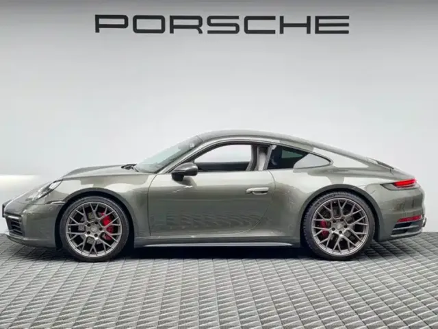 Porsche 911 — Фото автомобиля 4