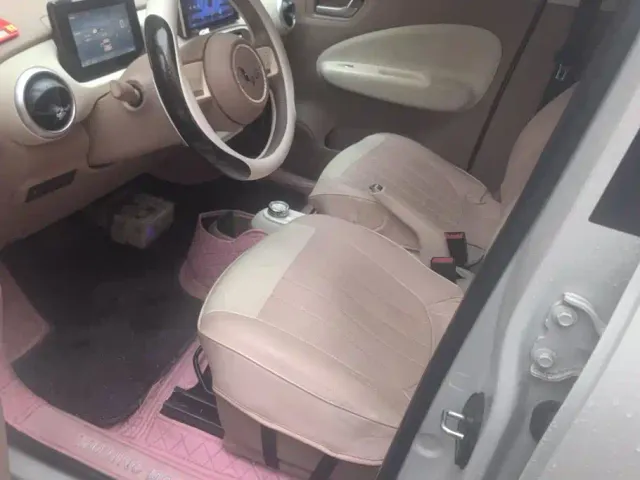 Wuling Hongguang Mini EV — Фото автомобиля 9