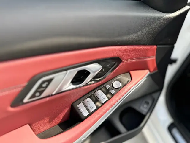 BMW 3 Series — Фото автомобиля 6