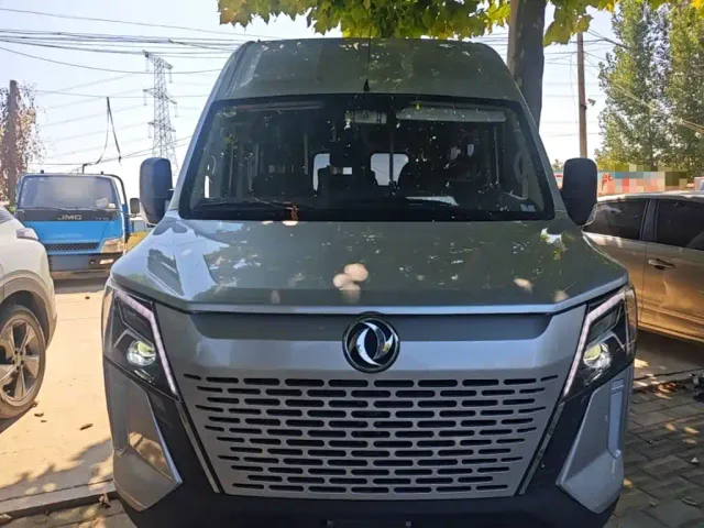 Dongfeng Yufeng — Фото автомобиля 2