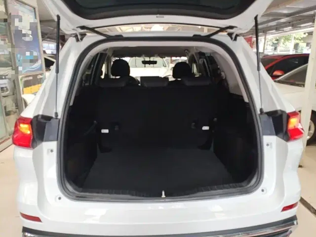 Haval M6 — Фото автомобиля 18