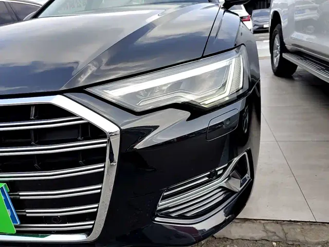 Audi A6L — Фото автомобиля 23
