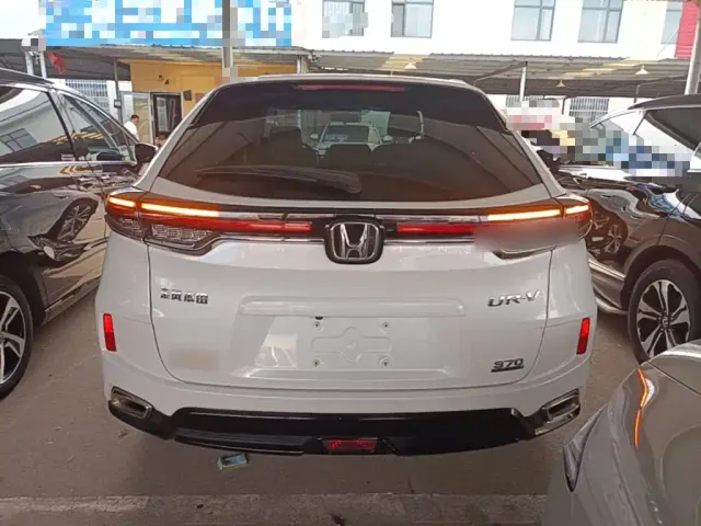 Honda UR-V — Фото автомобиля 5