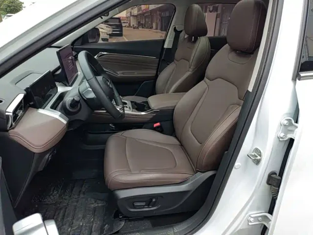 GAC Trumpchi GS4 — Фото автомобиля 14