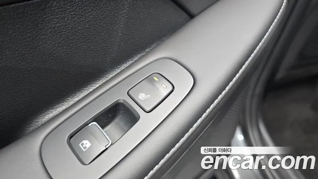 Hyundai Sonata — Фото автомобиля 30