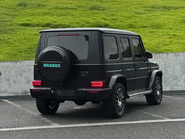 Mercedes-Benz G-Class — Фото автомобиля 7