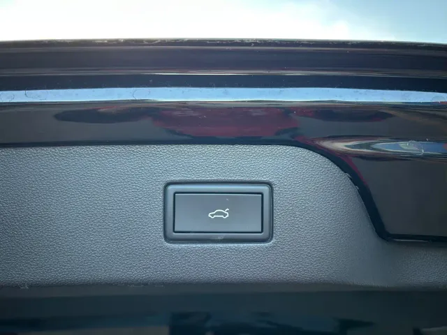 Volkswagen Passat — Фото автомобиля 28