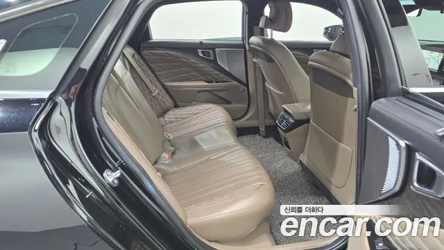 Kia K8 Signature — Фото автомобиля 11