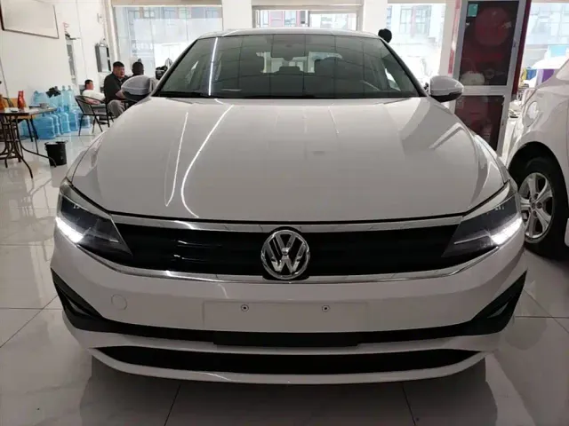 Volkswagen Lamando — Фото автомобиля 2
