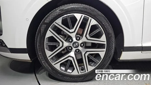 Hyundai Grandeur GN7 — Фото автомобиля 5