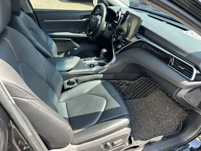 Toyota Camry — Фото автомобиля 11