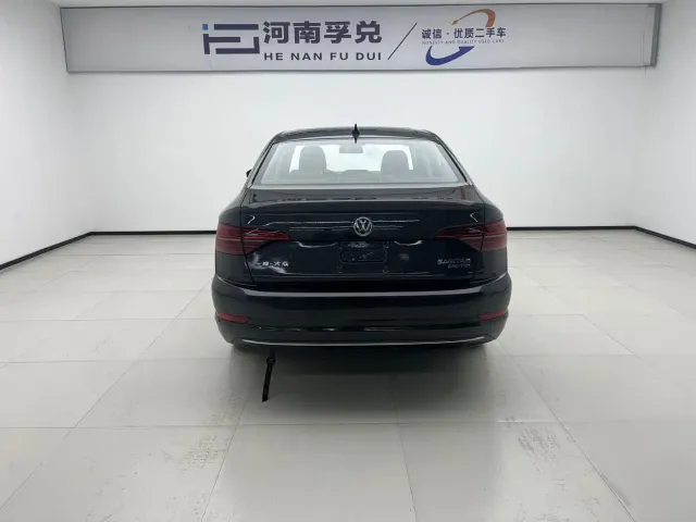 Volkswagen Sagitar — Фото автомобиля 5