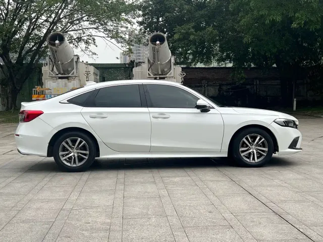 Honda Civic — Фото автомобиля 4