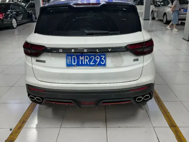 Geely Binyue — Фото автомобиля 5
