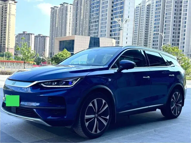 Фотография автомобиля — BYD Tang