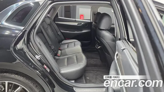 Hyundai Grandeur New — Фото автомобиля 18